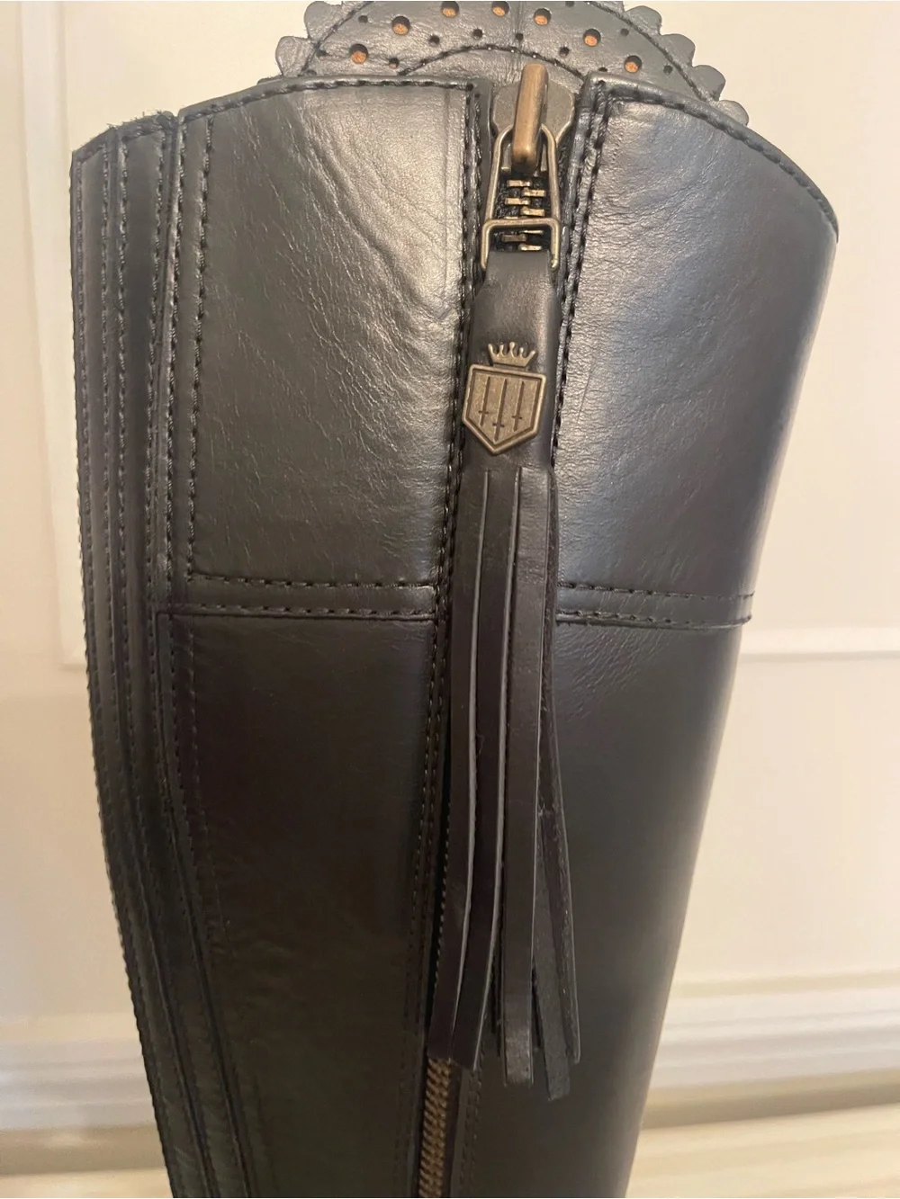 Fairfax & Favor Black Regina Boot